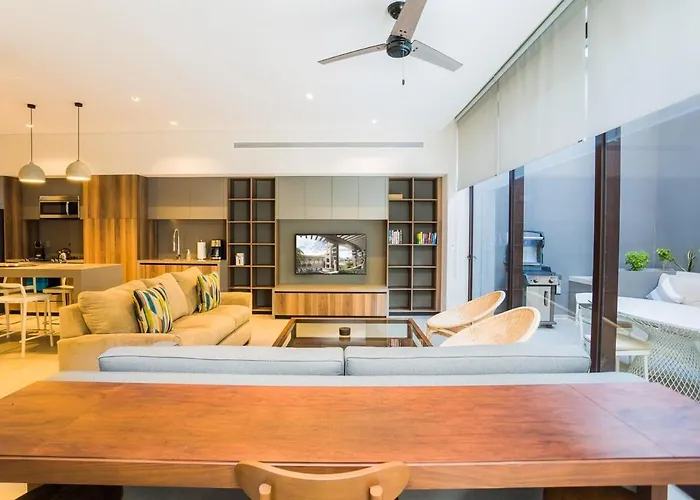 Casa Marina On Of Puerto Paraiso Mall! Appartement *